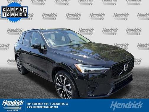 Onyx Black 2025 Volvo XC60 Plus