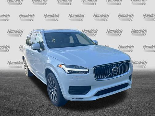 2023 Volvo XC90 Core