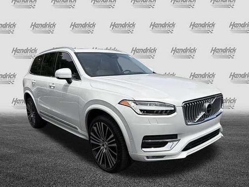 Crystal White 2023 Volvo XC90 Ultimate