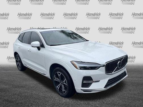 2022 Volvo XC60 Recharge Plug-In Hybrid T8 Inscription Expression Extended Range