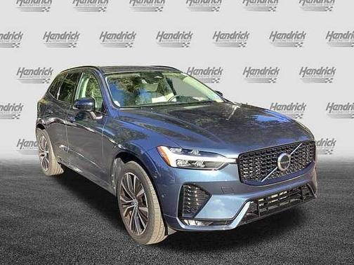 2023 Volvo XC60 Plus