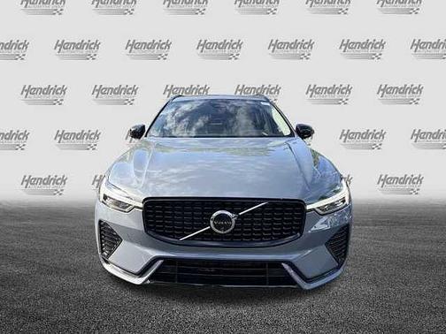2024 Volvo XC60 Plus
