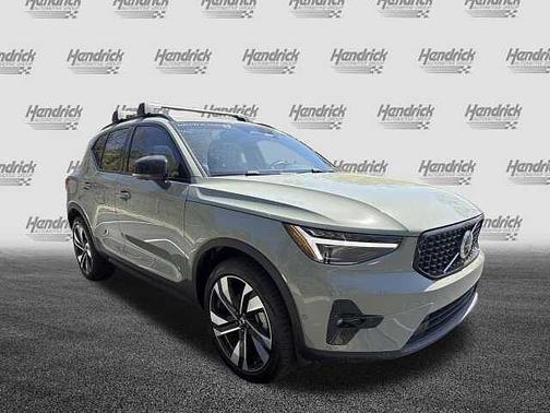 2025 Volvo XC40 Ultra