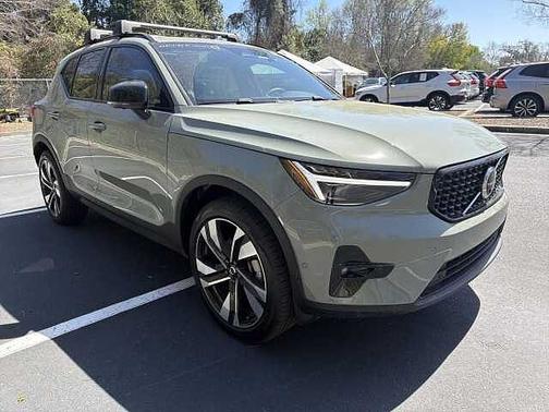 2025 Volvo XC40 Ultra