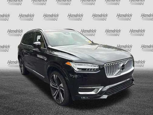 Onyx Black 2025 Volvo XC90 Ultra