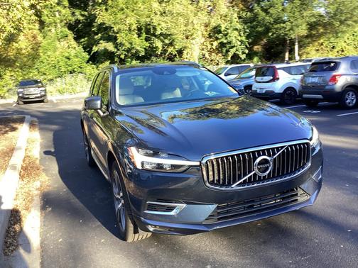 2021 Volvo XC60 Inscription Expression