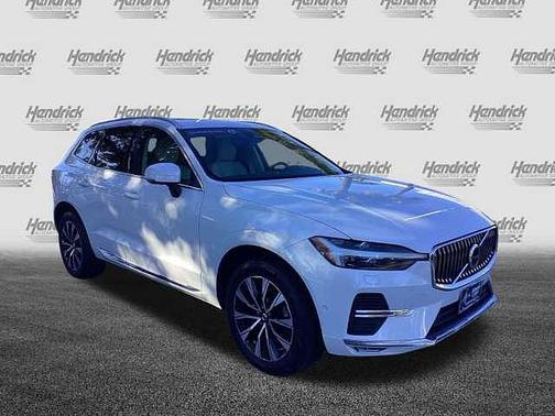 2023 Volvo XC60 Plus