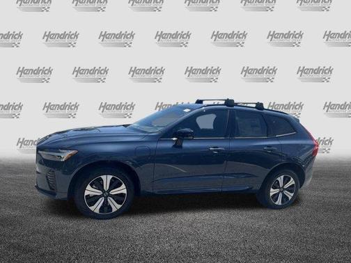 2024 Volvo XC60 Recharge Plug-In Hybrid T8 Core Dark Theme