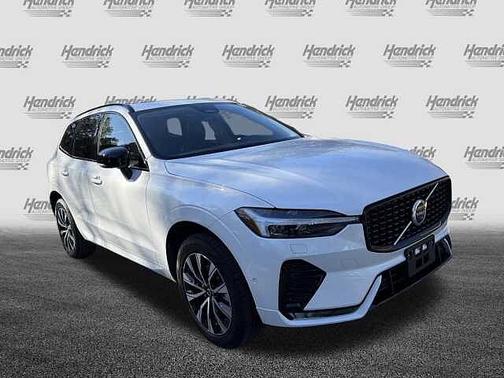 2025 Volvo XC60 Plus