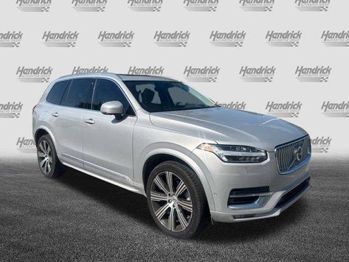 2024 Volvo XC90 B6 Ultimate Bright Theme 6-Seater