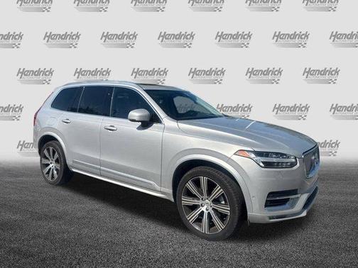 2024 Volvo XC90 B6 Ultimate Bright Theme 6-Seater