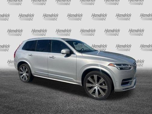 2024 Volvo XC90 B6 Ultimate Bright Theme 6-Seater