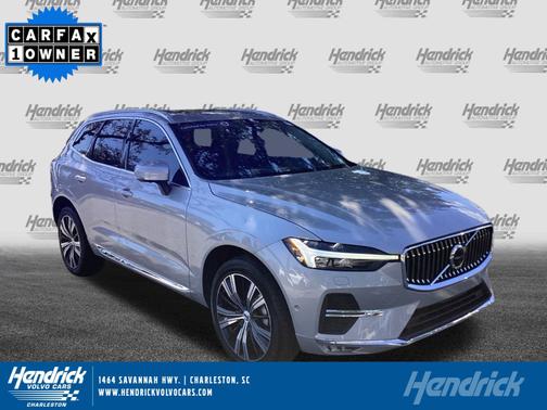2023 Volvo XC60 Plus Bright Theme
