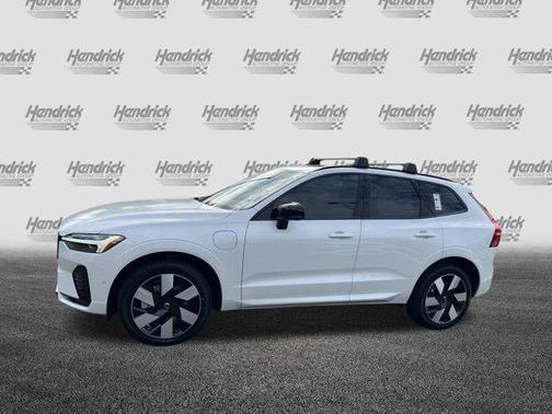 2025 Volvo XC60 Plug-In Hybrid T8 Plus