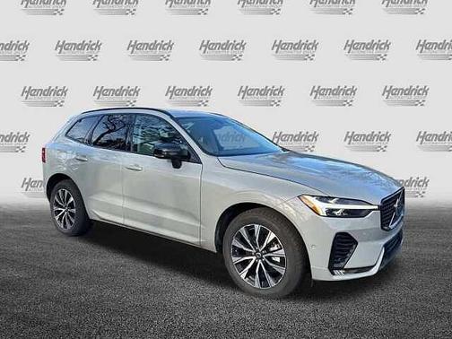 2024 Volvo XC60 Plus