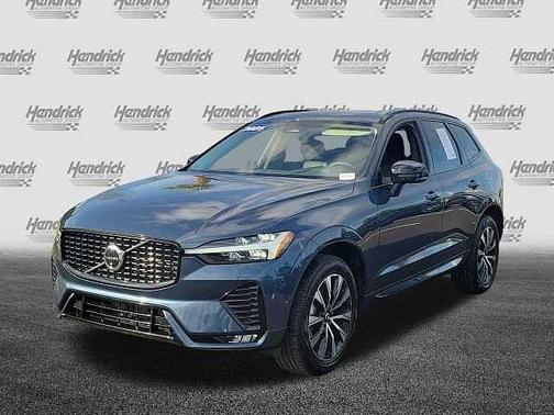 2025 Volvo XC60 Plus