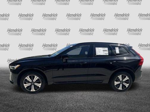 2025 Volvo XC60 Plug-In Hybrid T8 Plus
