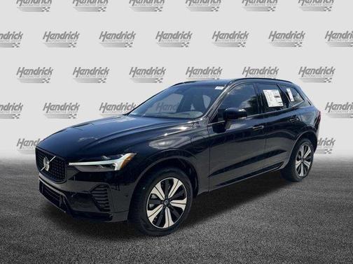 2025 Volvo XC60 Plug-In Hybrid T8 Plus