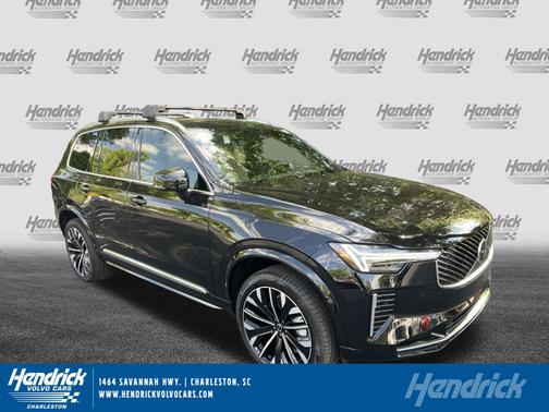 2025 Volvo XC90 Core