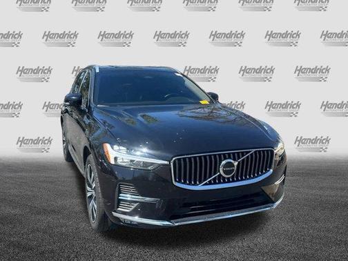 2022 Volvo XC60 B5 Inscription