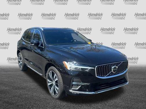 2022 Volvo XC60 B5 Inscription