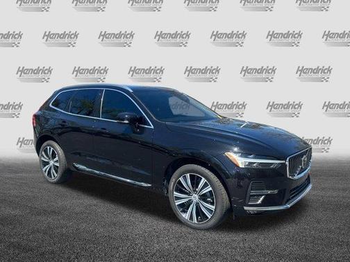 2022 Volvo XC60 B5 Inscription