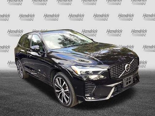 2023 Volvo XC60 Plus