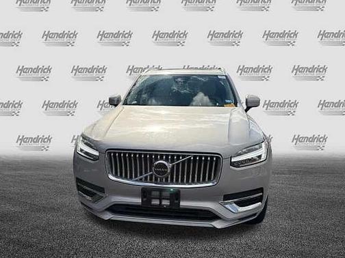 2024 Volvo XC90 Recharge Plug-In Hybrid Ultimate Bright Theme