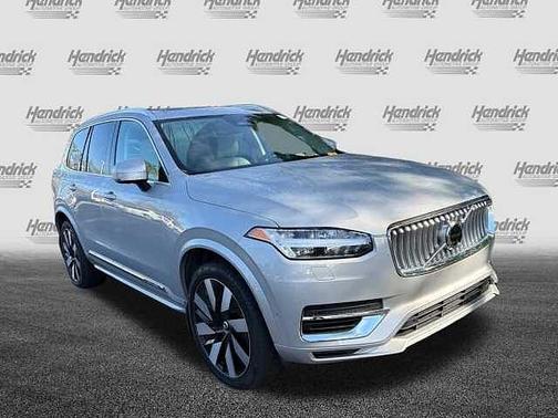 2023 Volvo XC90 Ultimate Bright Theme
