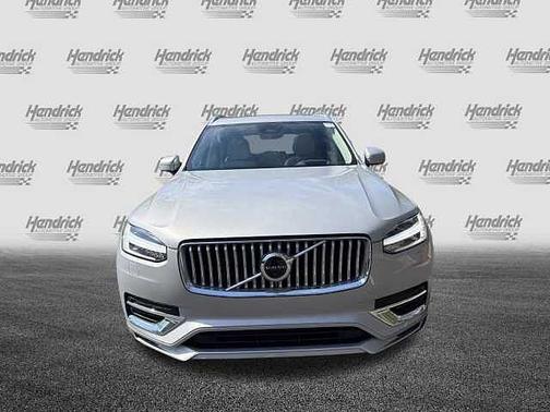 2023 Volvo XC90 Ultimate Bright Theme