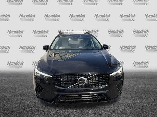2025 Volvo XC60 Plug-In Hybrid T8 Ultra