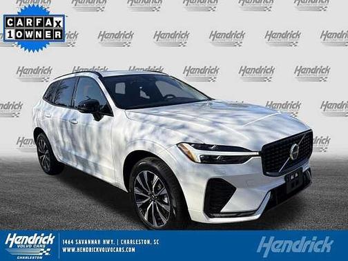 2025 Volvo XC60 Core