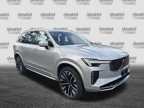 Silver Dawn 2025 Volvo XC90 Plus