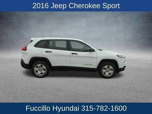 2016 Jeep Cherokee Sport