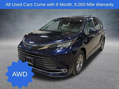 2023 Toyota Sienna XLE
