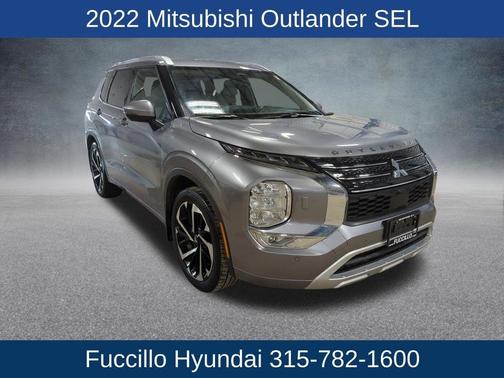 2022 Mitsubishi Outlander SEL