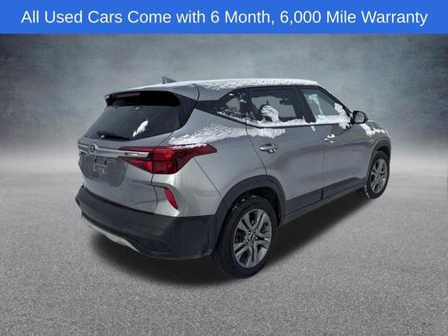 Steel Gray 2021 Kia Seltos LX