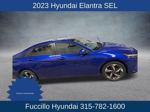 2023 Hyundai ELANTRA SEL