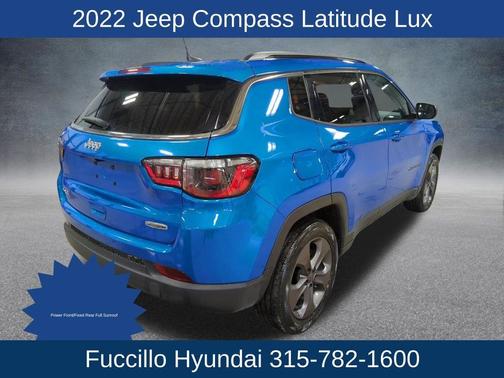 2022 Jeep Compass Latitude Lux