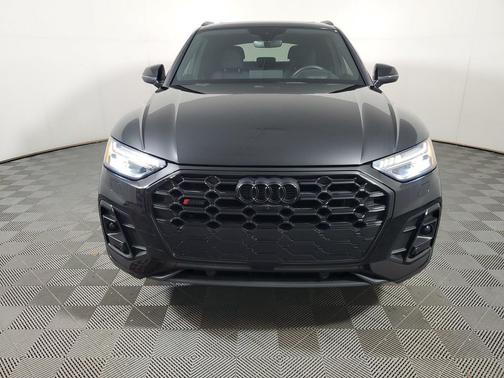 Mythos Black Metallic 2023 Audi SQ5 3.0T Prestige