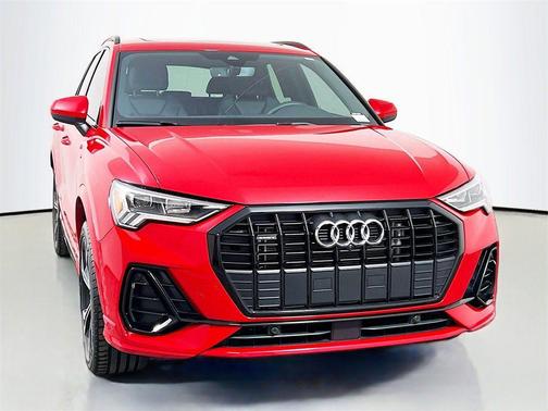 2024 Audi Q3 45 S line Premium Plus