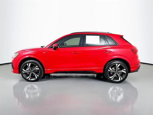 2024 Audi Q3 45 S line Premium Plus