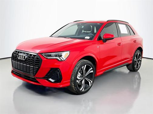 2024 Audi Q3 45 S line Premium Plus
