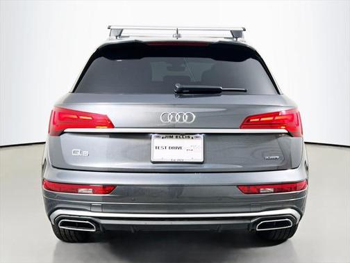 2023 Audi Q5 45 S line Premium