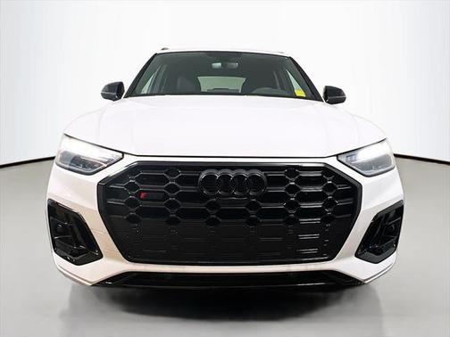 2025 Audi SQ5 3.0T Premium Plus
