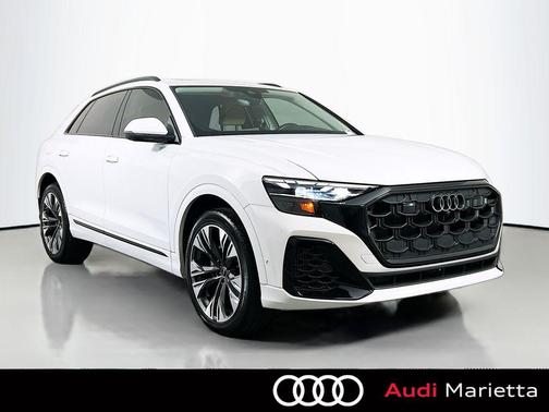 2024 Audi Q8 55 Premium Plus