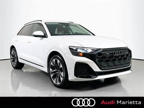 2024 Audi Q8 55 Premium Plus