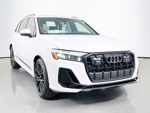 2025 Audi Q7 55 Prestige