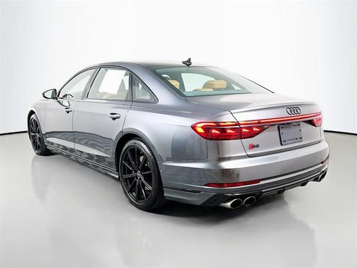 2022 Audi S8 4.0T