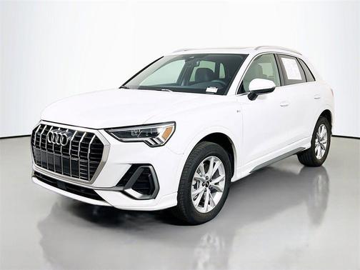2023 Audi Q3 45 S line Premium Plus